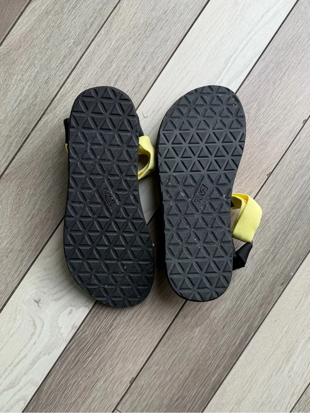 Teva original universal